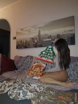 Public Photo of ArielXXX