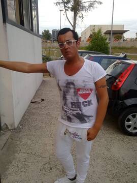 Public Photo of ITALIANSTALLER